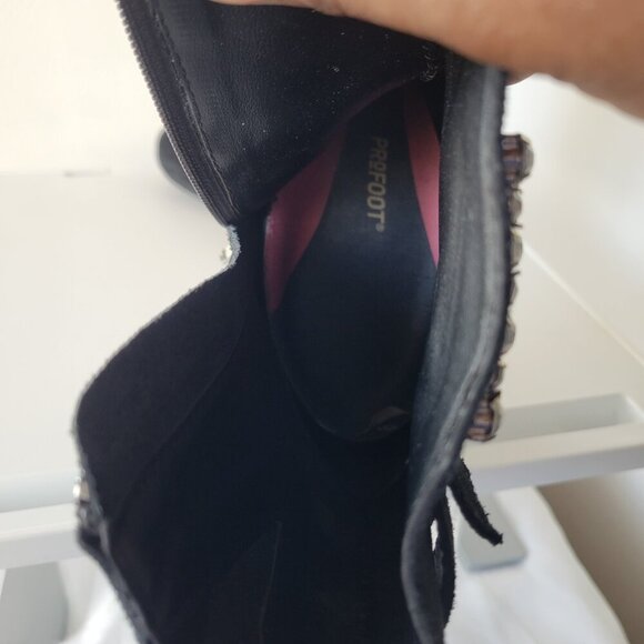 Joan Boyce Black Suede Ankle Boots 6M – Rhinestone Heel & Buckle Glam / Size:6M - Picture 9 of 11